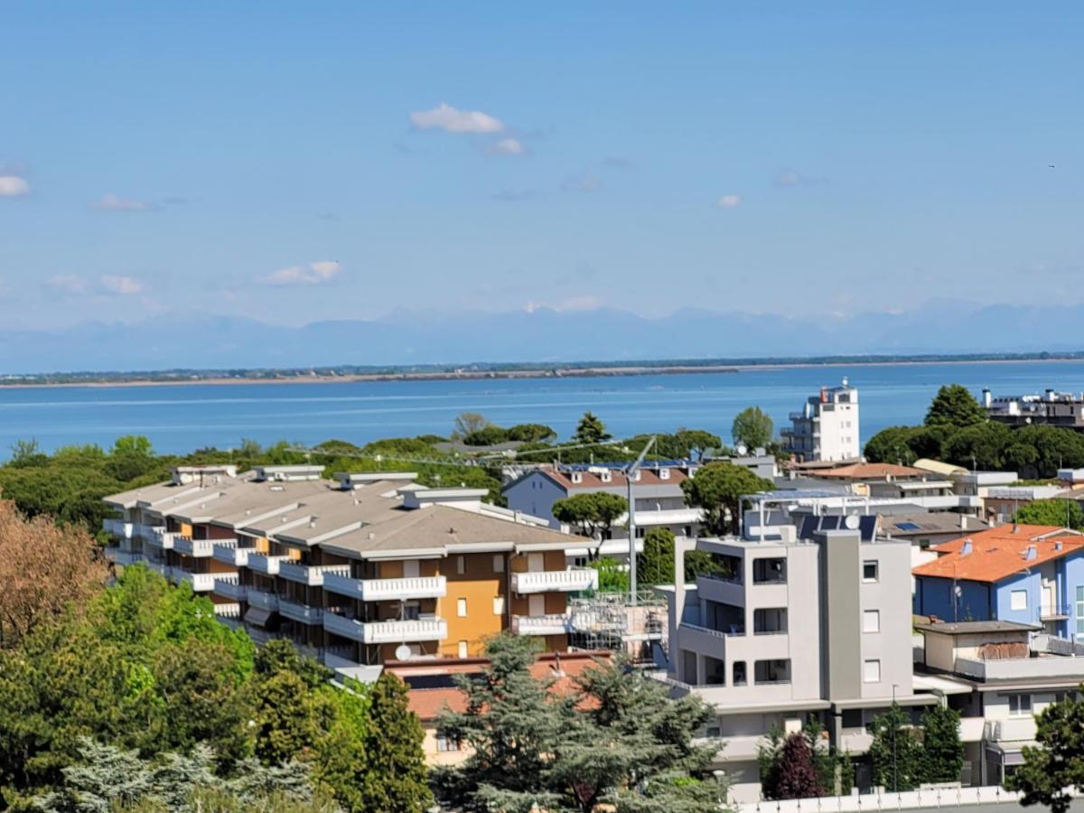 Rosato Double Lagoon & Sunset View Apartment Lignano Sabbiadoro Bagian luar foto