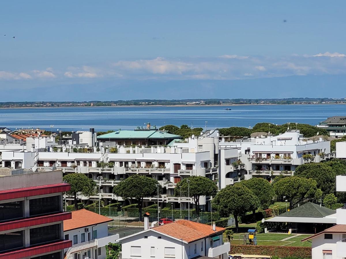 Rosato Double Lagoon & Sunset View Apartment Lignano Sabbiadoro Bagian luar foto